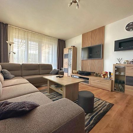 Relax Villa Tatry - Wifi/Tv, Bbq, Billiard Nova Lesna Bagian luar foto