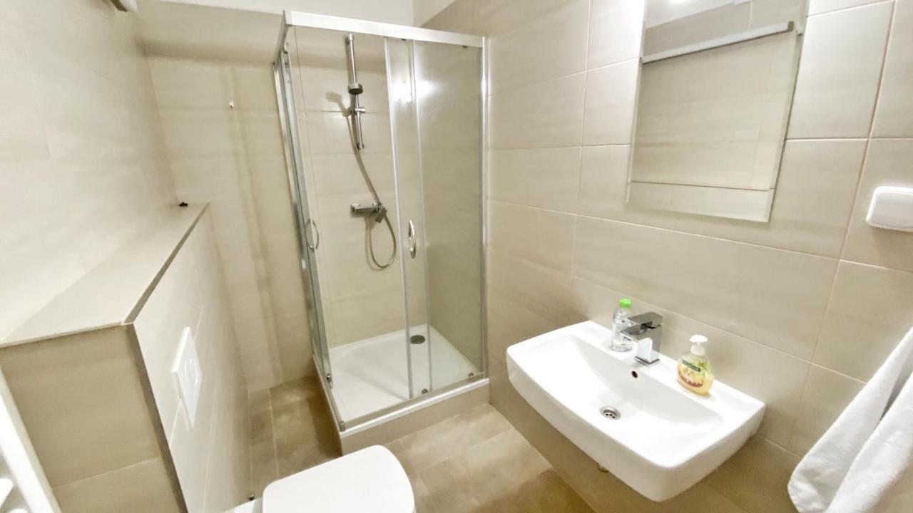 Relax Villa Tatry - Wifi/Tv, Bbq, Billiard Nova Lesna Bagian luar foto
