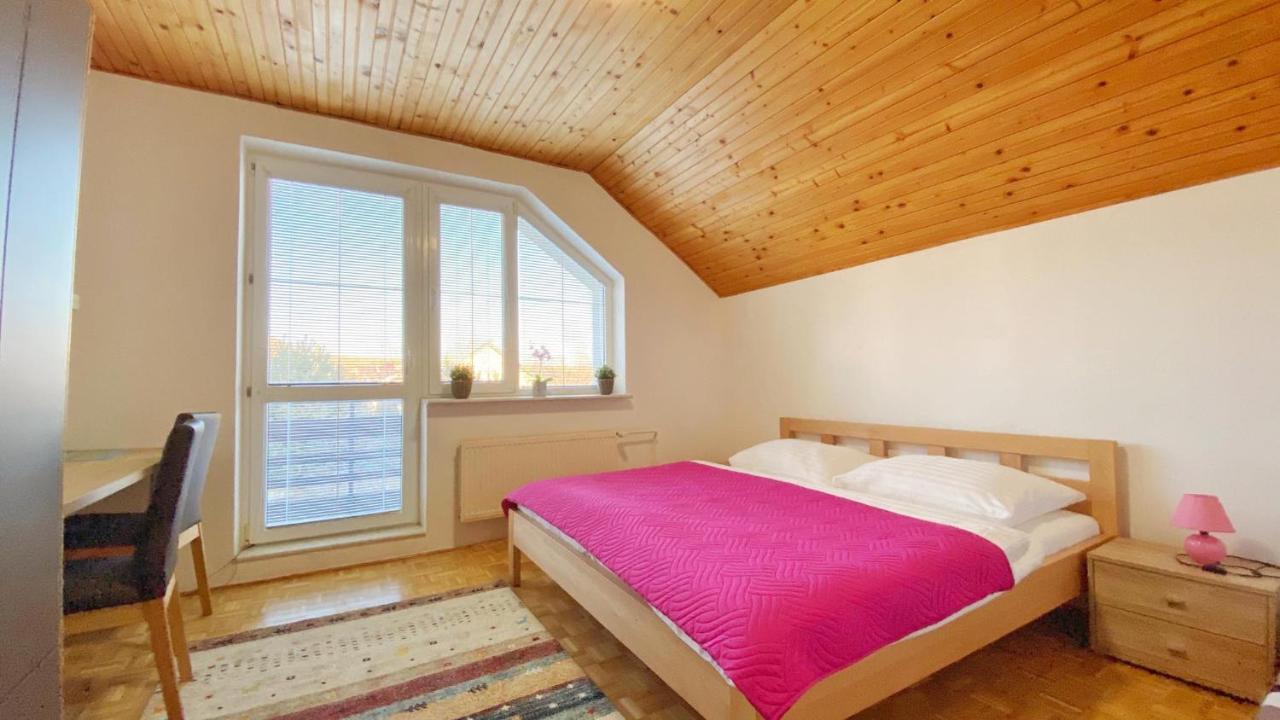 Relax Villa Tatry - Wifi/Tv, Bbq, Billiard Nova Lesna Bagian luar foto