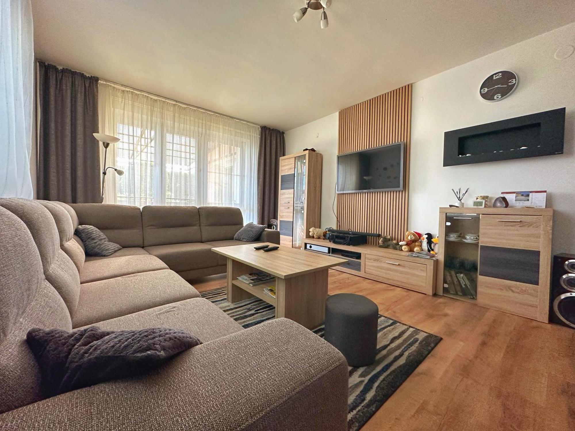 Relax Villa Tatry - Wifi/Tv, Bbq, Billiard Nova Lesna Bagian luar foto